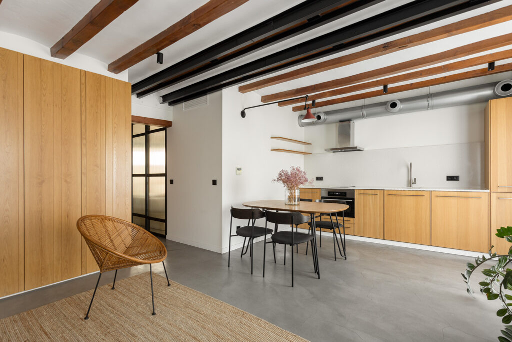 RESIDENCIAL · TALLERS, 76 3